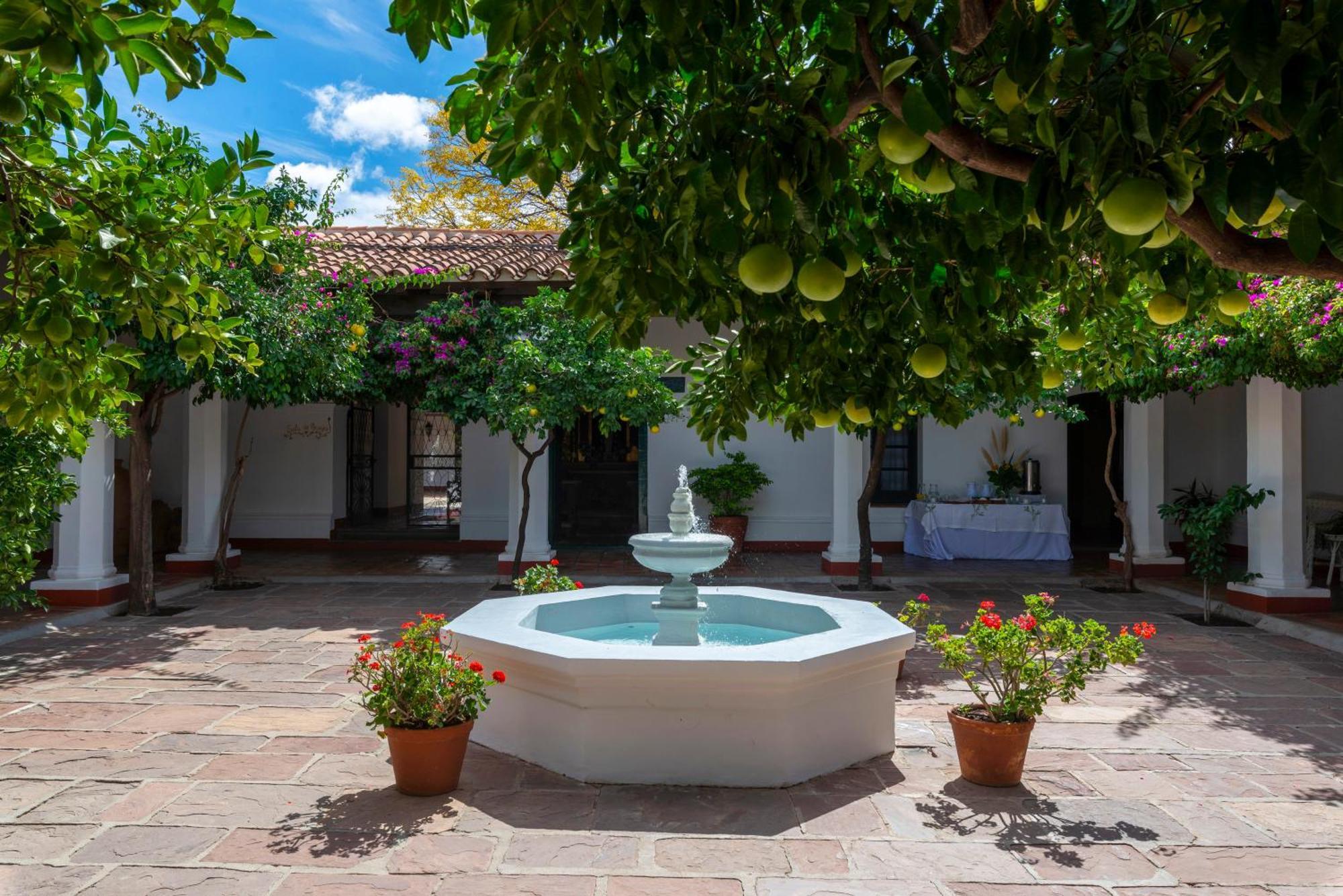 Patios De Cafayate Hotel Bagian luar foto